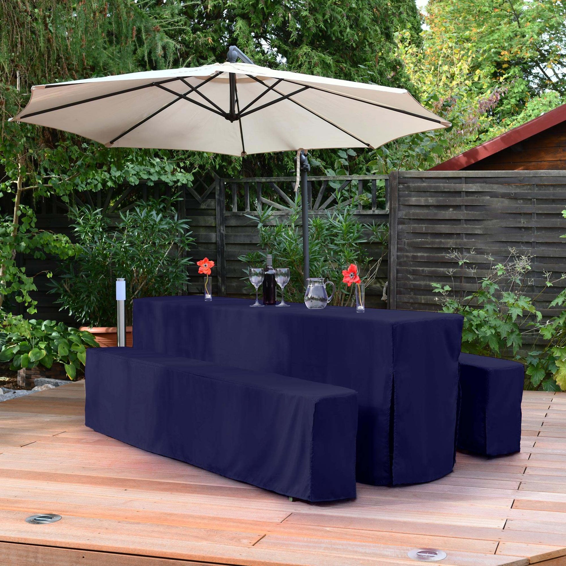 3er Set Beautissu Basic L Biertischhusse for Festzeltgarnitur on outdoor patio with table and bench covers.