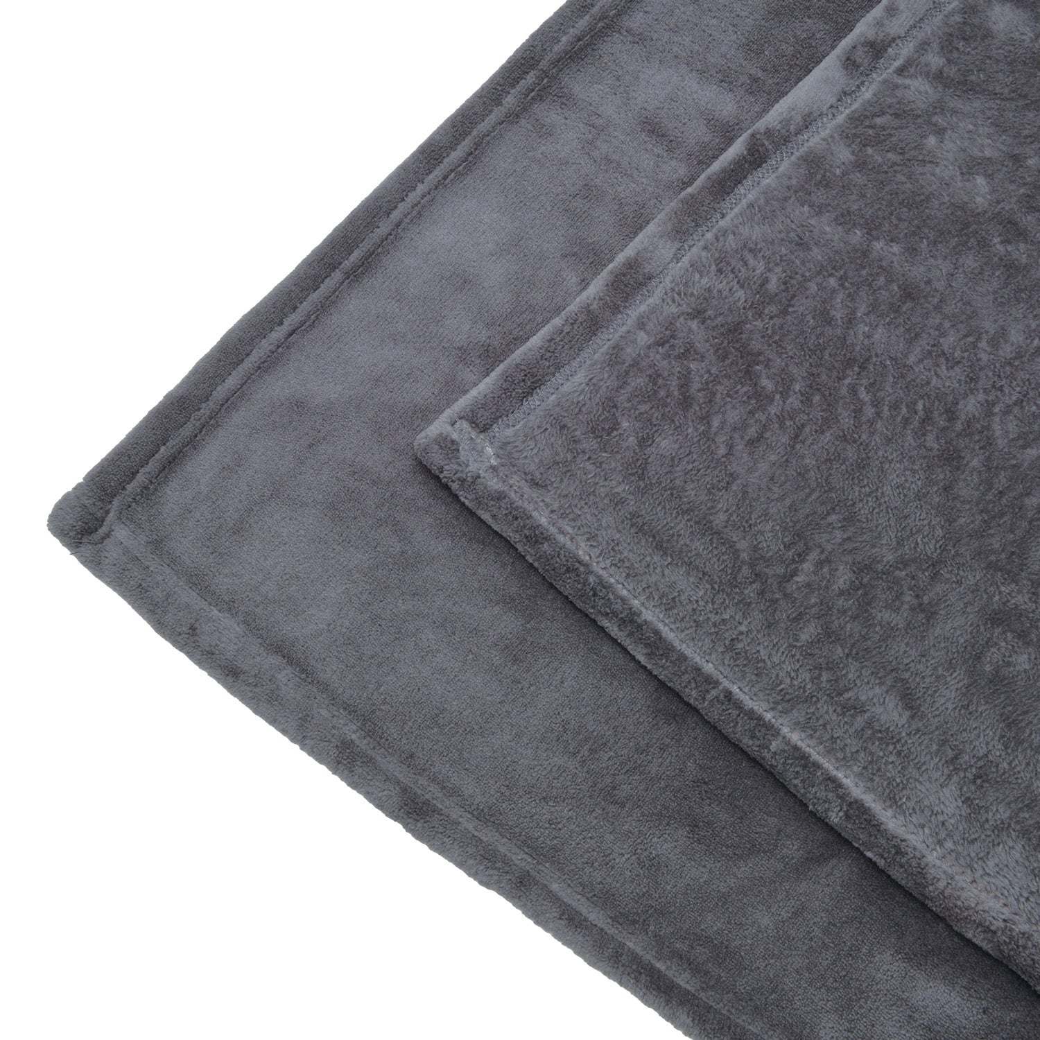 Beautissu XL Kuscheldecke Aurelia 150x200cm in Coral-Fleece Polyester, ideal für Sofa oder Bett.