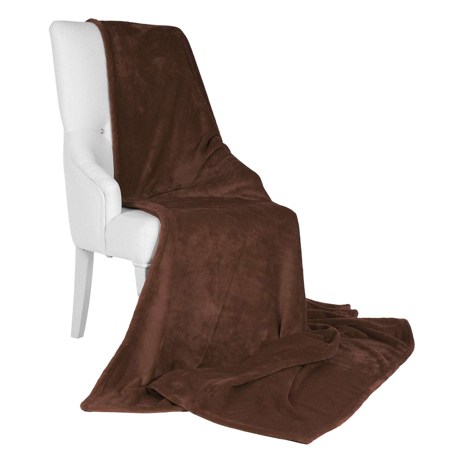 Beautissu XL Tagesdecke Kuscheldecke Aurelia in braun auf einem Stuhl.