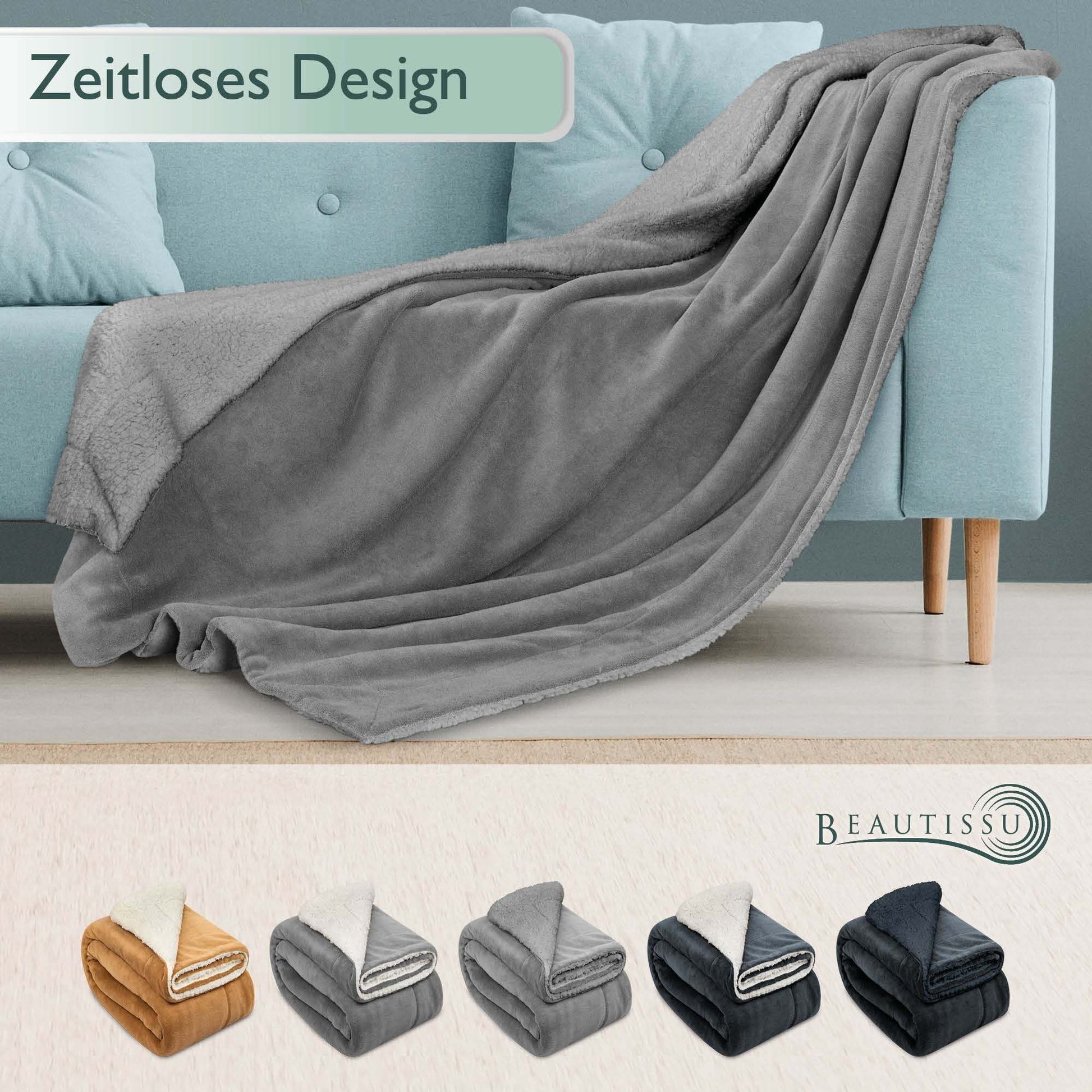 Beautissu Sherpa Kuscheldecke Alina in verschiedenen Farben drapiert über Sofa, erhältlich in Größen 150x200cm und 220x240cm.