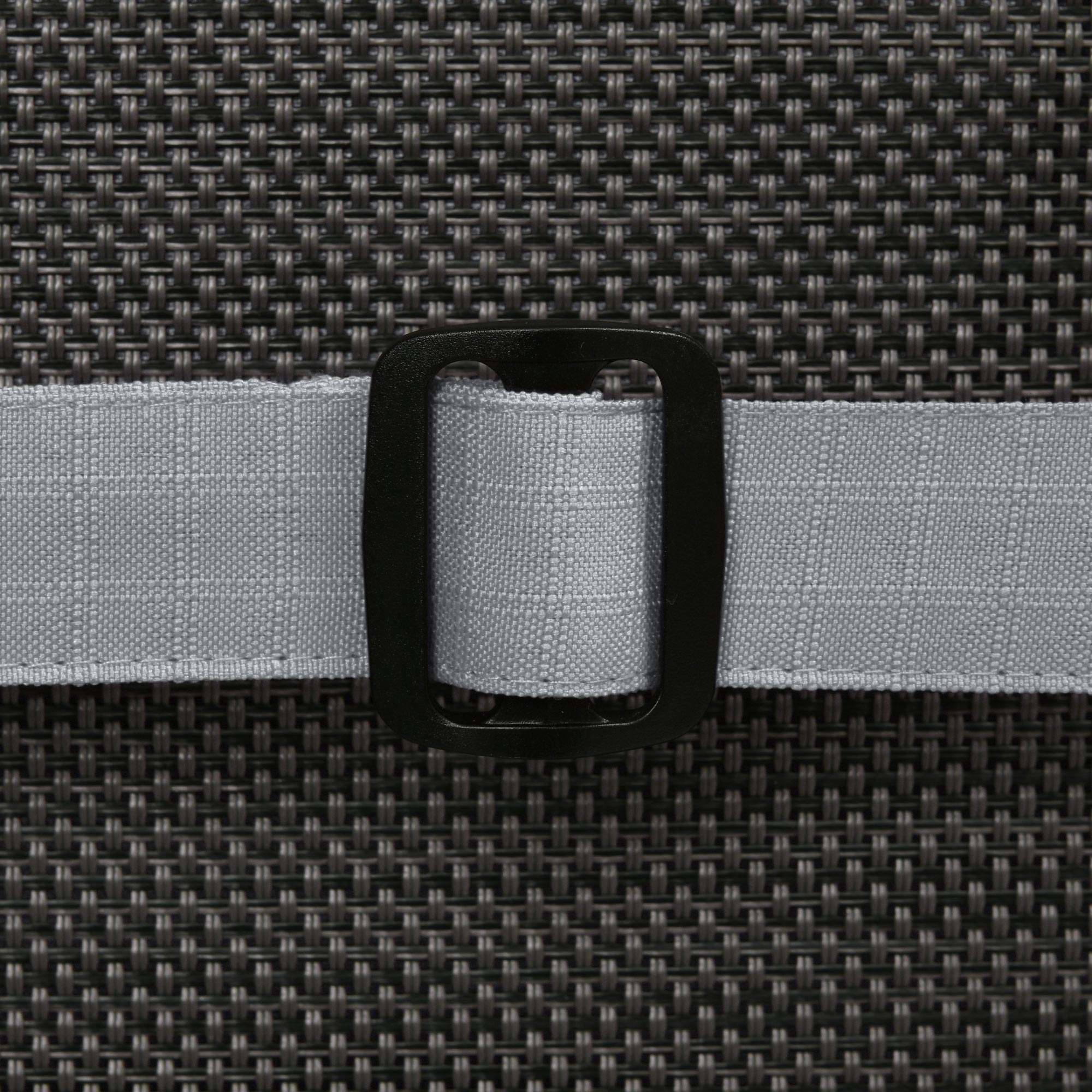 Beautissu Base HL garden chair cushion fastening strap close-up on textured fabric.