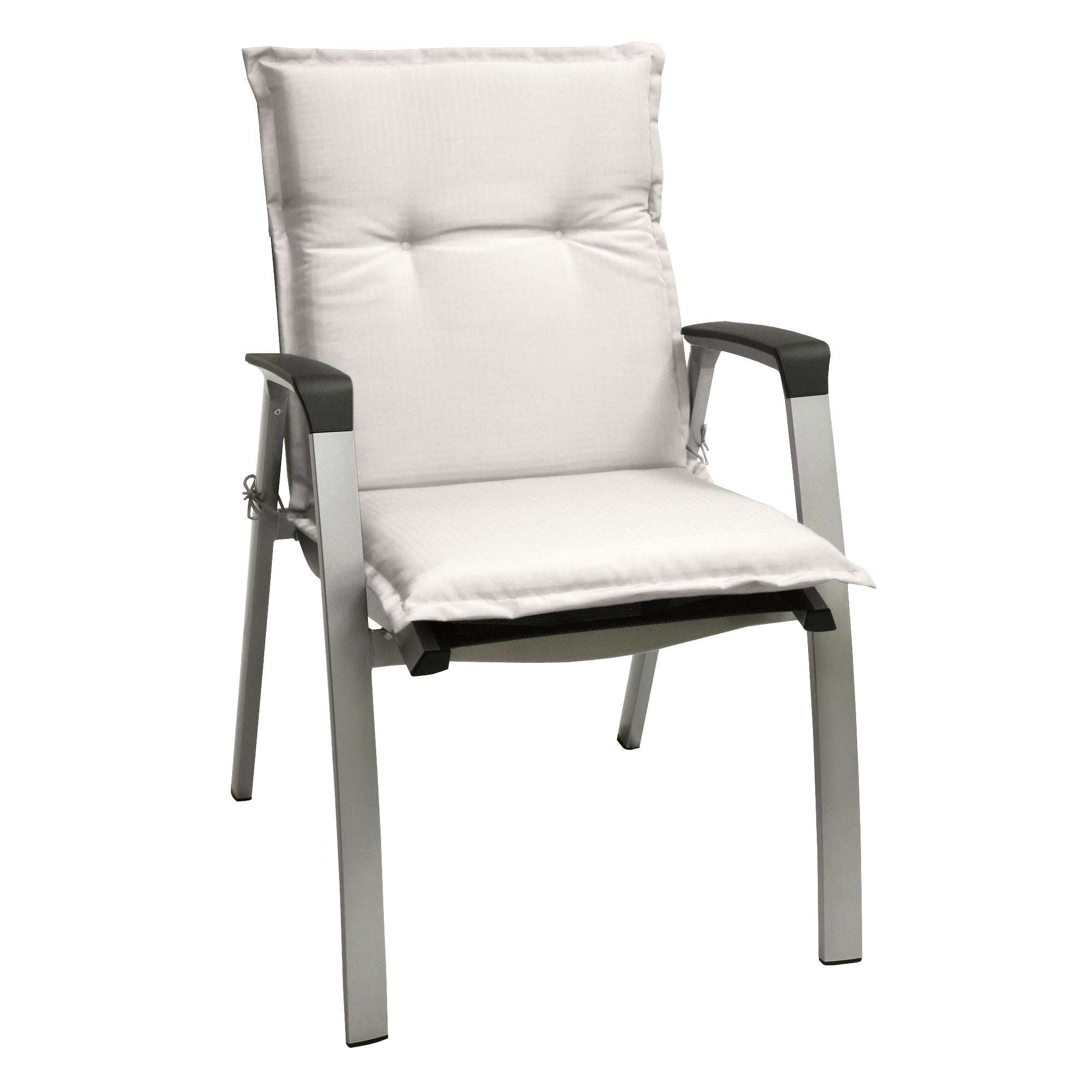 Beautissu Base NL Niedriglehner Auflagen in white on garden chair, 100x50x6 cm, with secure fixing bands and comfortable filling.