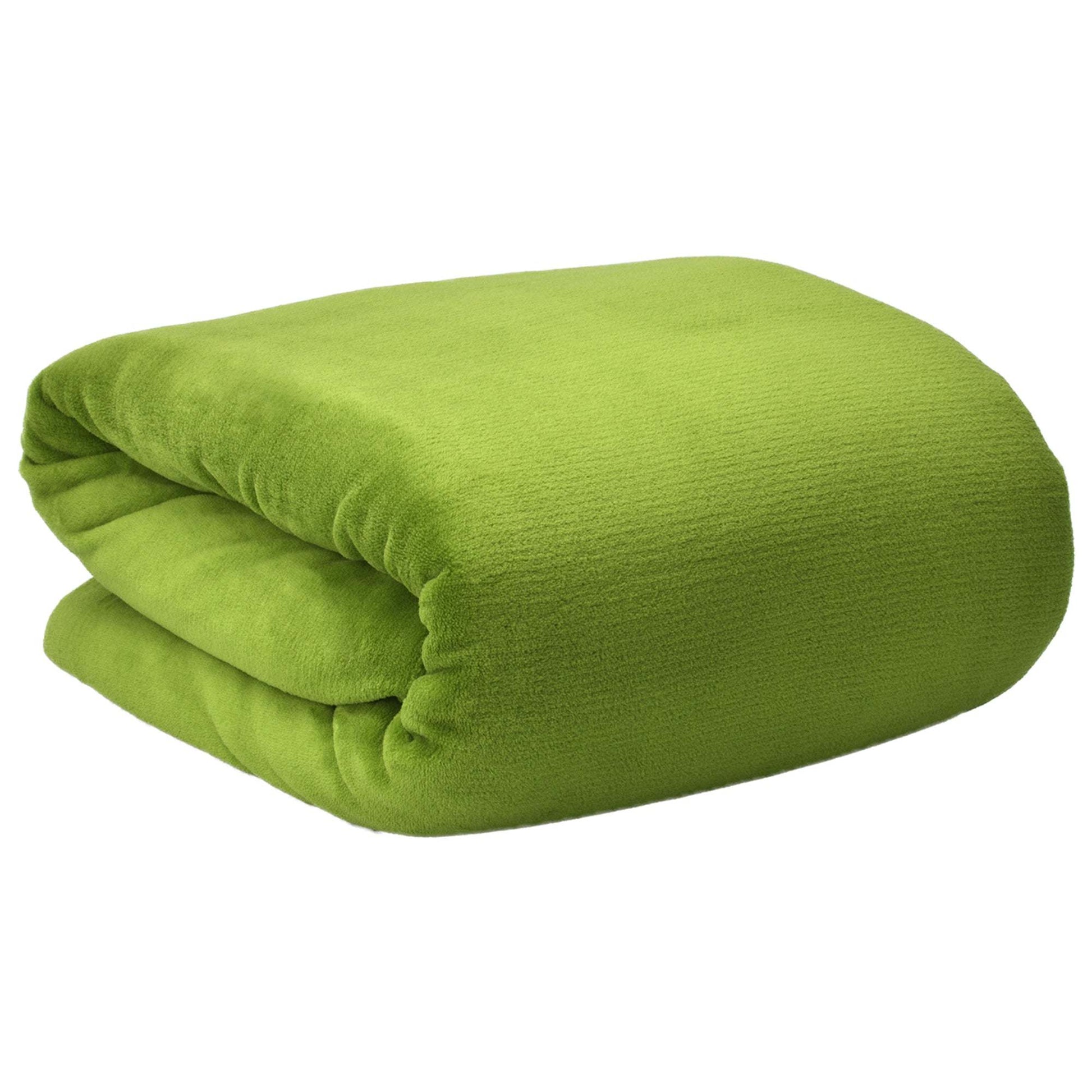 Beautissu XL Tagesdecke Kuscheldecke Aurelia 150x200cm in green fleece.