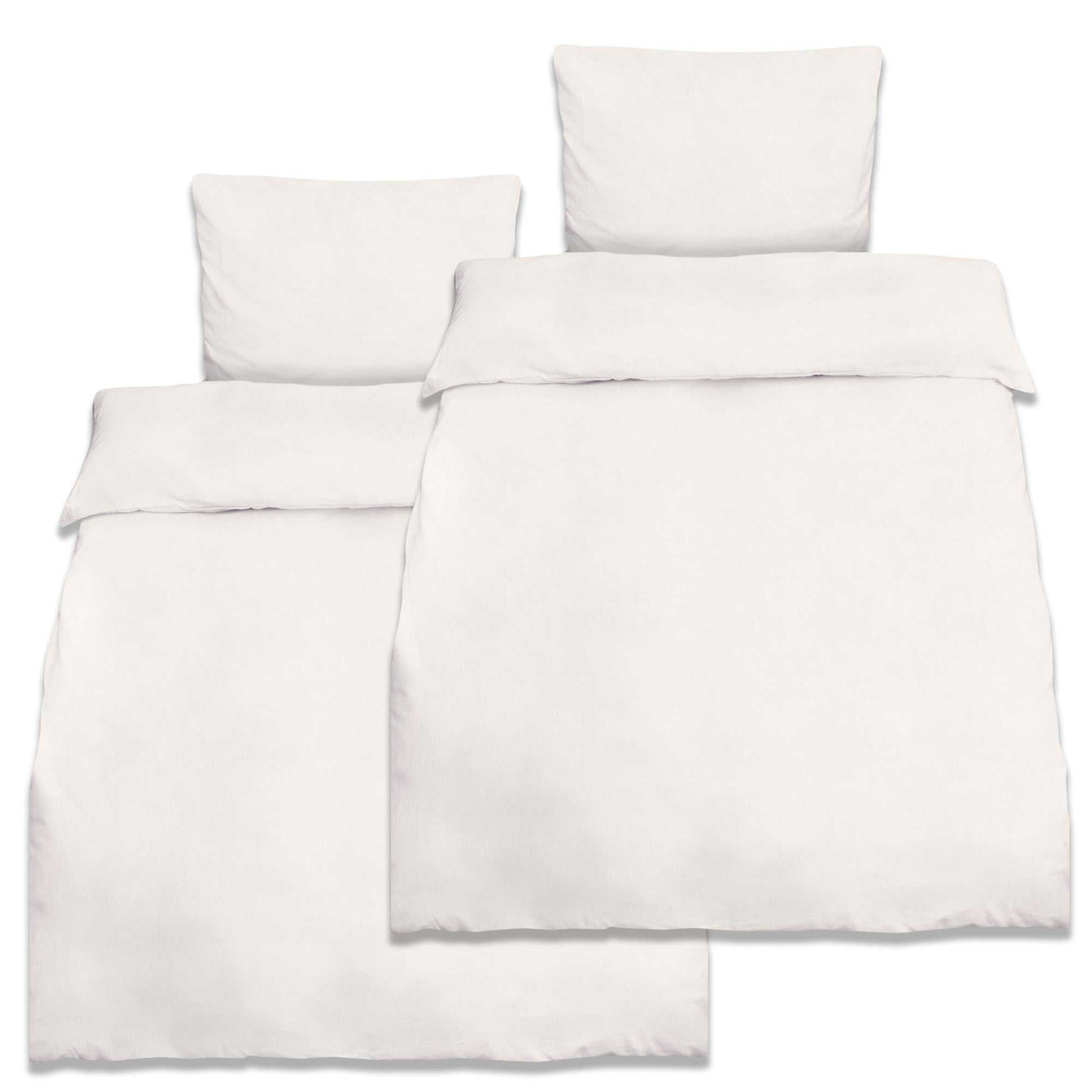 2er Set Bettwäsche aus 100% Baumwolle, bestehend aus Bett- und Kopfkissenbezügen in Weiß, temperaturausgleichend und OEKO-TEX zertifiziert.