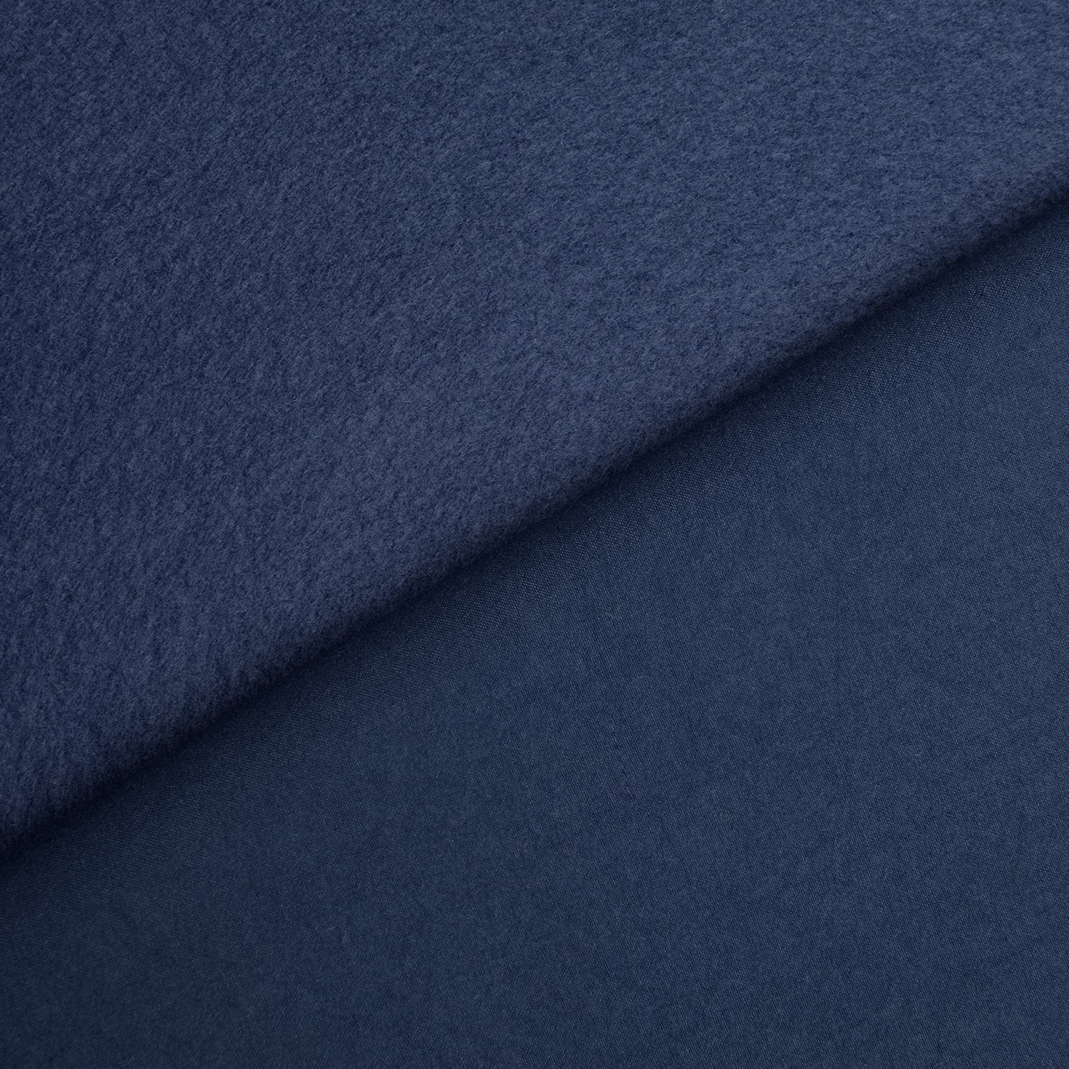 Thermo curtain fabric texture in dark color showcasing the quality of Beautissu Amelie with gathering tape.
