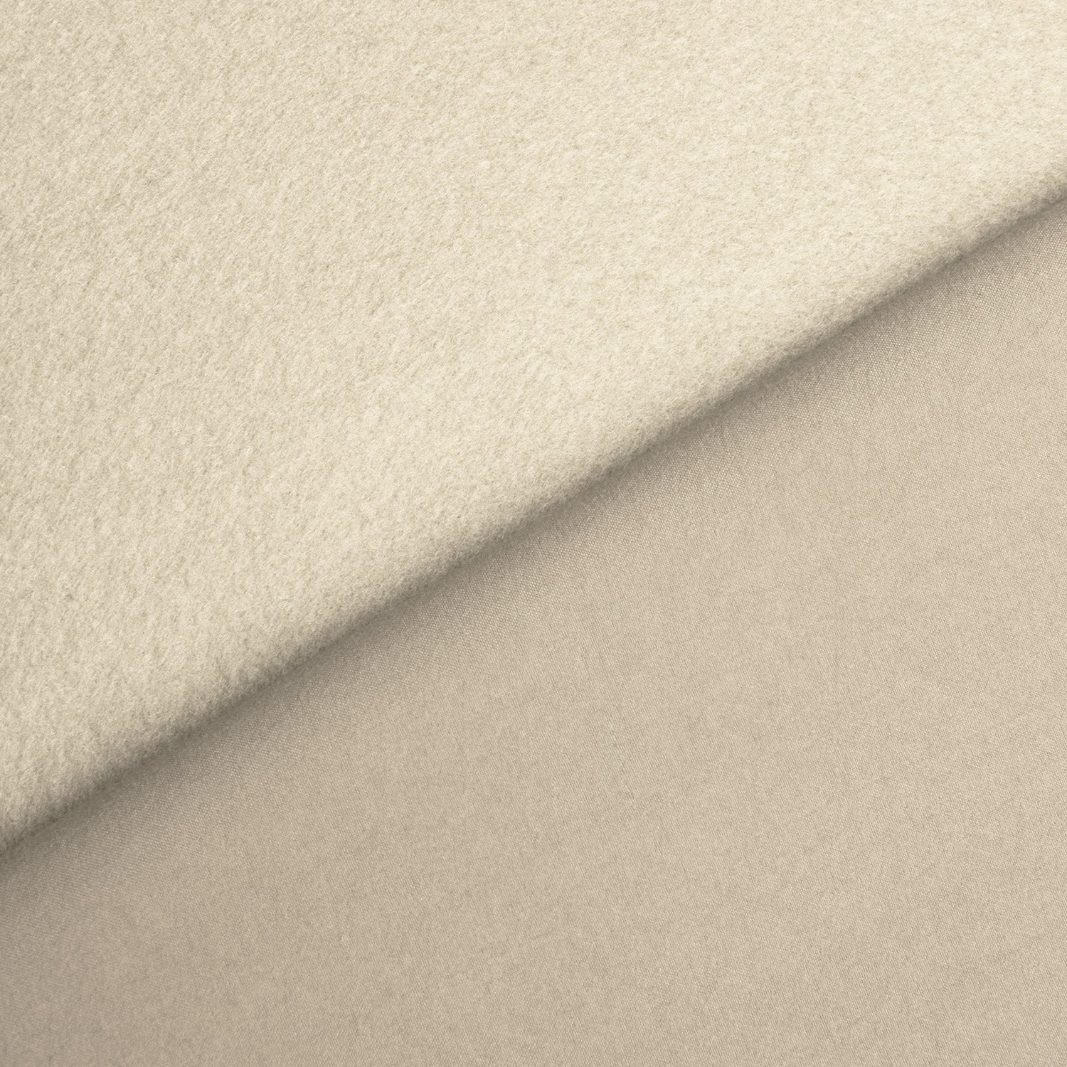 Beautissu Kräuselband Amelie Thermo Vorhang, eleganter Stoff mit Fleece-Schicht für Wärme- und Kälteschutz.