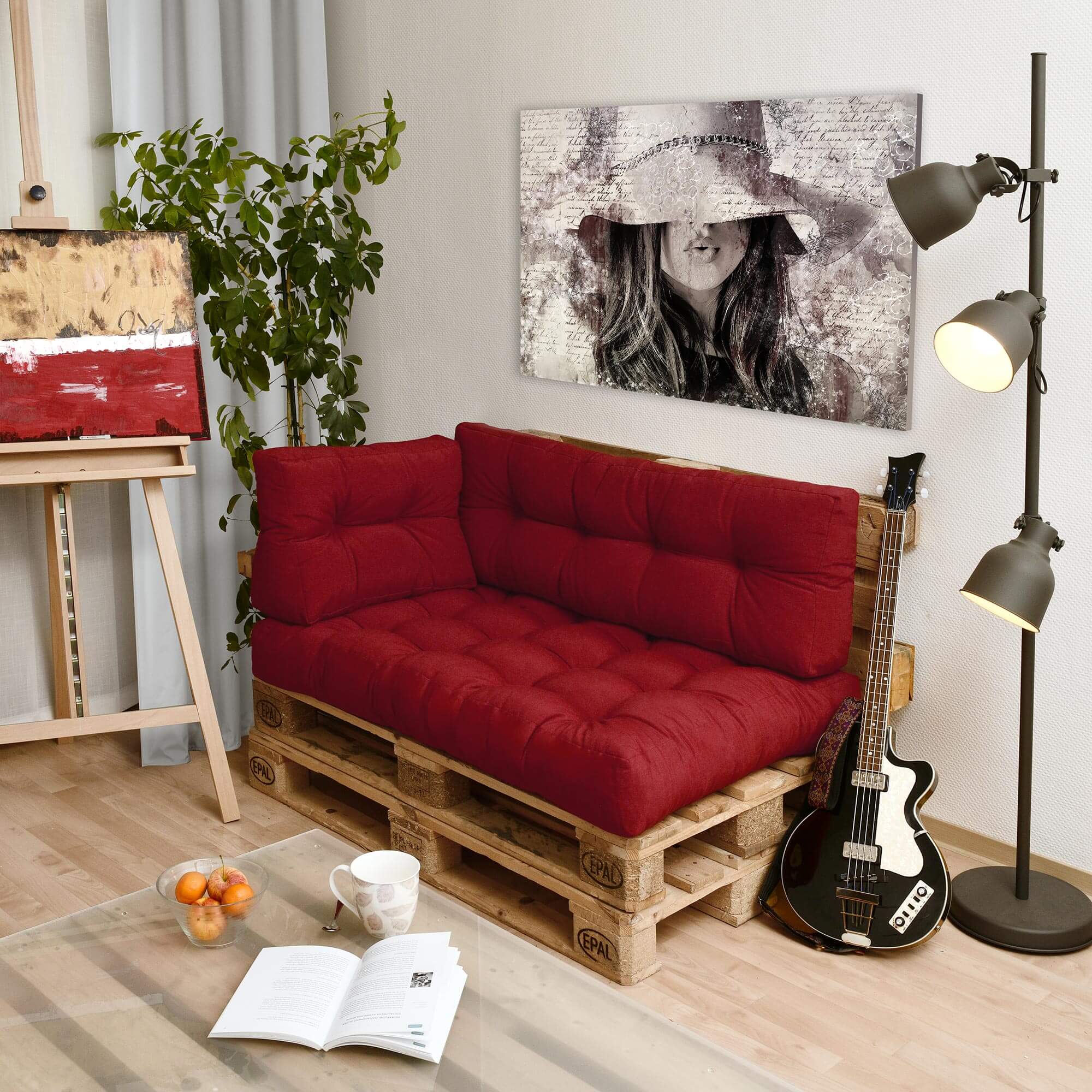 beautissu_palettenkissen_ecostyle_ambiente_rot(1)